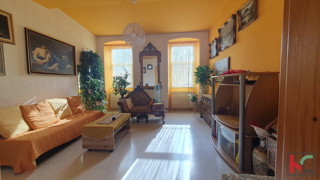 Pula, Punta, stanovanje, 2s+db 83,46 m2, blizu morja in pogled na Areno #prodaja