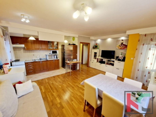 Istra, Pula, stanovanje 2SS+DB 68,38m2 z ložo in balkonom, novejša gradnja, #prodaja