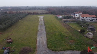 Istra, Loborika, redna gradbena parcela 545m2, #prodaja