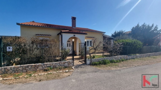Istra, Ližnjan, samostojna hiša z vrtom na površini 541m2, #prodaja