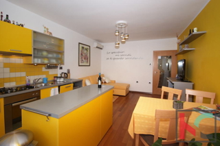 Istra, Pula, center, kompletno opremljeno stanovanje za bivanje 2SS+DB z 2 balkonoma, #prodaja