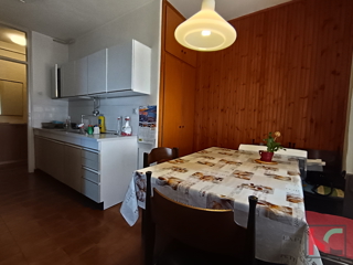 PULA, STOJA, TROSOBNO STANOVANJE S POGLEDOM NA MORJE, 78m2, #PRODAJA