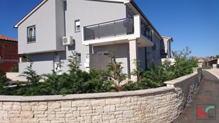Istra - Banjole, Volme, družinska hiša v novogradnji / mirni lokaciji