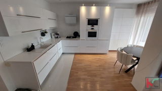 Istra, Pula, Šijana, moderno opremljeno stanovanje 2SS+DB, novejše gradnje, #prodaja