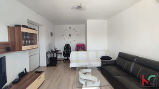 Istra, Premantura, center, stanovanje v 1. nadstropju, 65m2, terasa