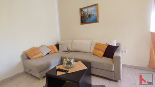 Istra, Ližnjan, udobno stanovanje 56,73 m2 na mirni lokaciji