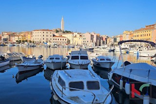 Rovinj, restavracija v središču Rovinja #razprodaja