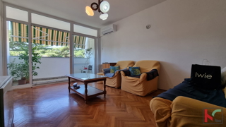 Pula, Veruda, prostorno stanovanje 72,44 m2 z dvigalom, #prodaja