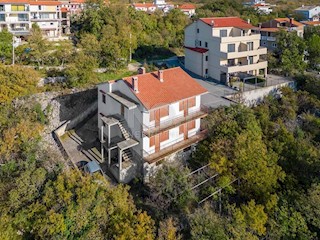 Hiša Jadranovo, Crikvenica, 390m2