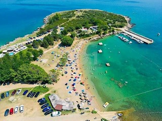 Otok Krk, Risika - prodaja gradbenega zemljišča