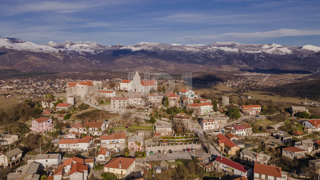 Grobnik - avtohtona hiša z očarljivim pogledom na morje