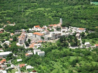 Bribir - zemljišče na odlični lokaciji s pogledom na morje!