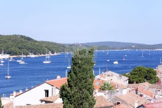 Mali Lošinj - stara vila s 6 apartmaji