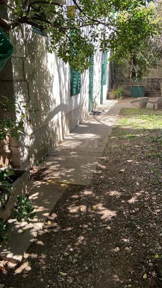 Novi Vinodolski - prodaja očarljive obmorske hiše
