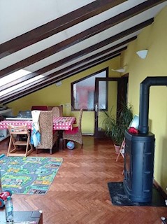 Srdoči - apartma z balkonom