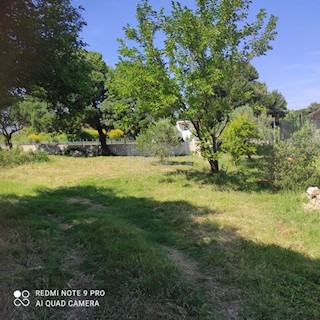 Rab, Kampor - prodaja hiše s pogledom na morje