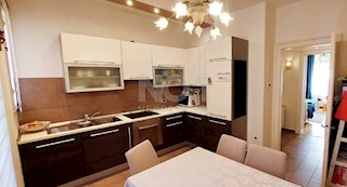 Pećine - prodaja apartmaja s pogledom na morje