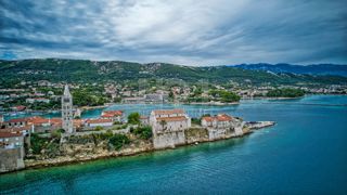 Rab, Barbat - prodaja apartmaja v luksuzni vili