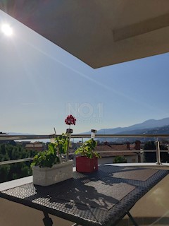 Kastav - luksuzno stanovanje s čudovitim panoramskim razgledom