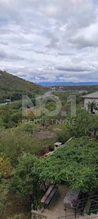 Sušačka Draga - prodaja družinske hiše z 2 apartmajema