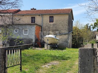 Krk - prodaja dvojčka za adaptacijo