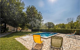 Grižane - čudovita vila z bazenom in savno