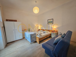 Bakar, hiša z vrtom!