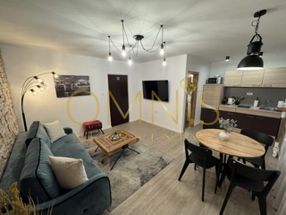 Prodaja: Dve popolnoma urejeni stanovanji v središču Reke, Korzo – 82 m²