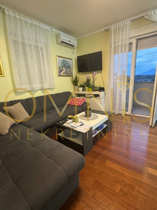 Viškovo, dvoetažno stanovanje 86 m² s teraso in shrambo