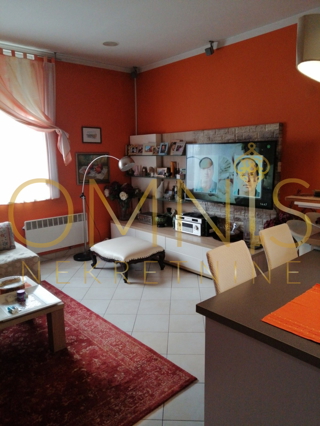 Adaptiran in opremljen stan, 80 m², Turnić – 2. nadstropje
