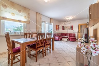 Prodaja, Hiša, Poreč, Funtana, Samostojeća, 370m2