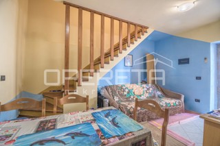 Istra, Medulin, PRILOŽNOST! Hiša v središču Medulina