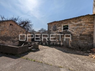 Istra, Karojba - 3 starine za adaptacijo