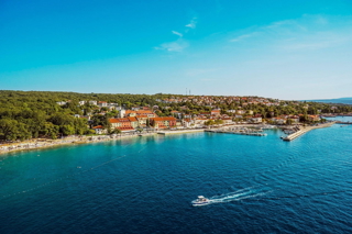 Zemljišče z gradbenim dovoljenjem, pogled na morje - Njivice