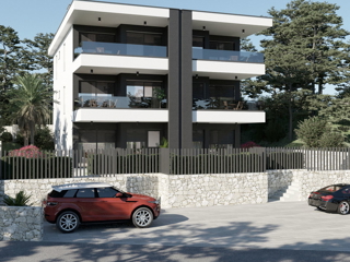 Moderen penthouse v bližini morja
