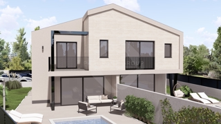 Samo pri nas! Dvojna hiša – 2 stanovanjski enoti s terasami, 616 m² zemljišča