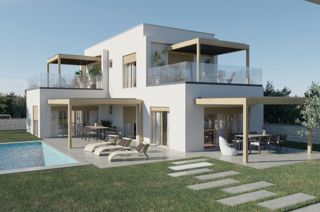 Gradbeno zemljišče z gradbenim dovoljenjem, Rovinj