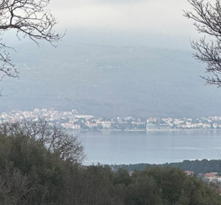 Gradbena zemljišča z gradbenim dovoljenjem – Šilo, otok Krk
