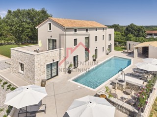 Čudovita nova vila s prostornim vrtom