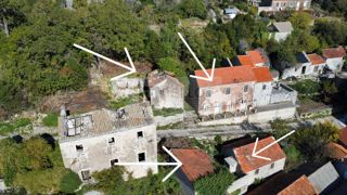 PRILOŽNOST! 4 hiše na prodaj (Oskorušno/Pelješac)