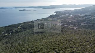 Zemljišče 120.000 m² z možnostjo gradnje – Pelješac-Orebić