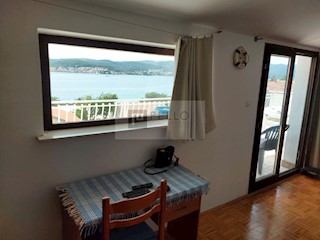 Hiša s čudovitim pogledom na Korčulo, 50 m od morja PRILOŽNOST