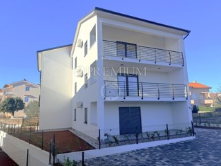 Čižići, apartma v novo zgrajeni stavbi!