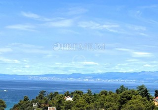 Malinska, razkošno opremljeno stanovanje z pogledom!