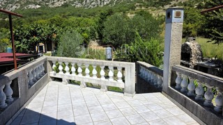 Baška, okolica, kamnita hiša na mirni lokaciji!