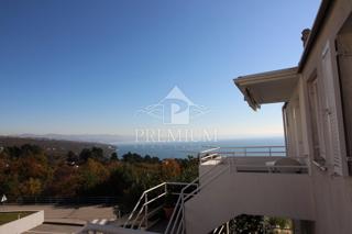 STANOVANJE NA DOBRI LOKACIJI, 2s+kopalnica, parking, balkon, terasa