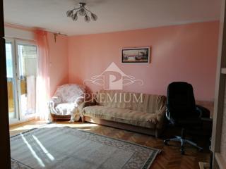 APARTMAN 51 m2, BALKON, POGLED NA MORJE