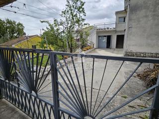STANOVANJE Z GARAŽO IN VRTOM, MIRNA LOKACIJA