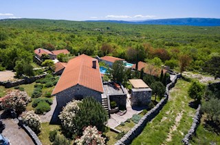 Stara kamnita hiša, prodaja, Mesto Krk, Hrvatska, 300 m2, 0 EUR