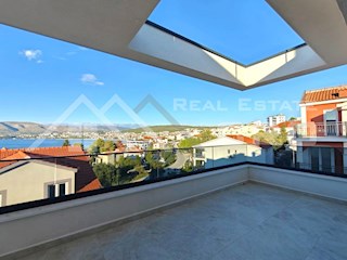 Nepremičnine Čiovo - Moderni in prostorni apartmaji, na odlični lokaciji s pogledom na morje, naprodaj